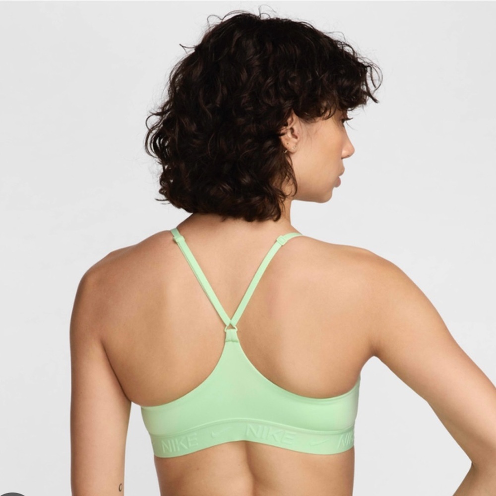 Nike Sports Bras in White and Neon Green - Picture 10 of 10